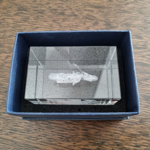 Decorative crystal with 3D motorcycle engraving new