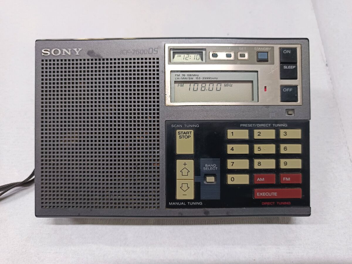SONY ICF-7600DS ラジオ ICF-7600DS