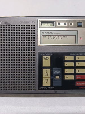 Sony ICF 7600DS used radio