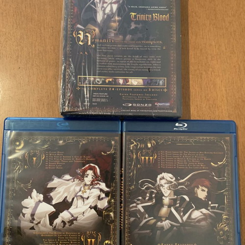 Trinity Blood Blu-Ray Box Set with Artbook, complete series like new