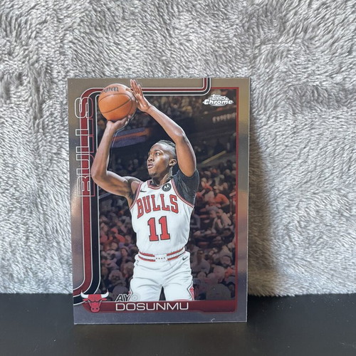 Coby White Ayo Dosunmu Chris Duarte Topps Chrome Chicago Bulls card like new