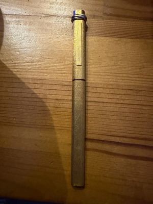 Must de Cartier Vendôme Trinity pen used with gold plating
