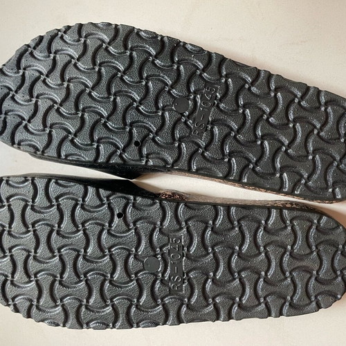 Sandals size 41 new, ideal for all occasions