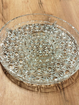 Vintage glass serving platter 25cm like new with central dip bowl