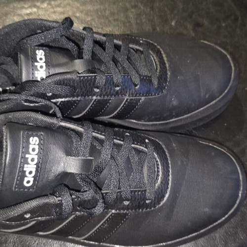 Adidas leather athletic shoes size 37.5 like new black