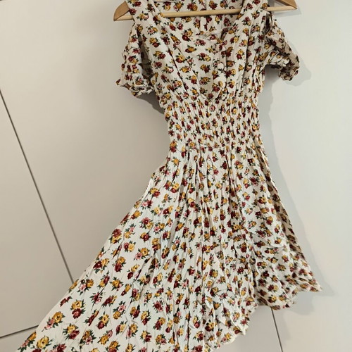 Floral mini dress used, summer style with open shoulders