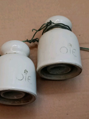 Porcelain insulators of OTE used