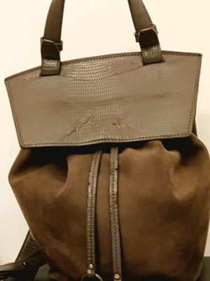 Axel suede backpack used