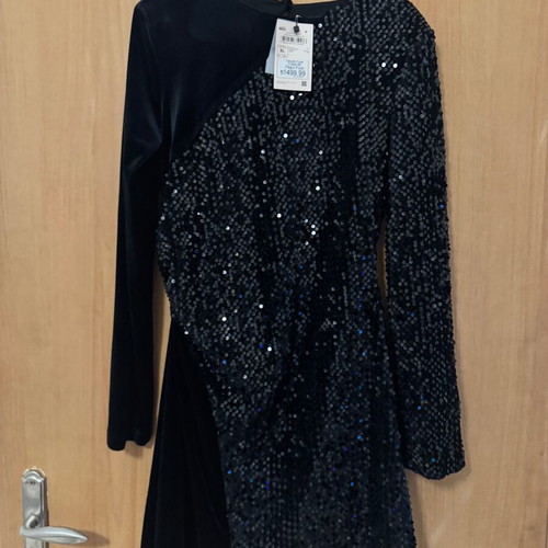Velvet dress with sequins new, size L