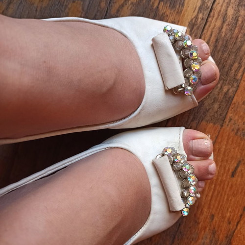 White platform shoes used, synthetic soft leather, size 37