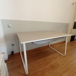 Gaming desk