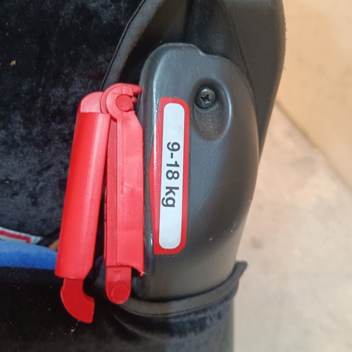 Recaro child car seat used, good condition