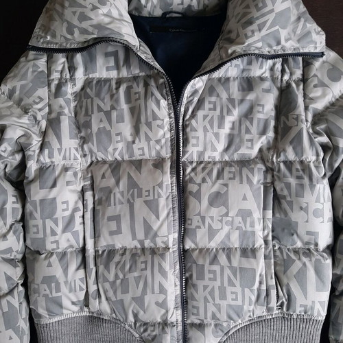 Calvin Klein Jeans Puffer like new, gray silver, size L