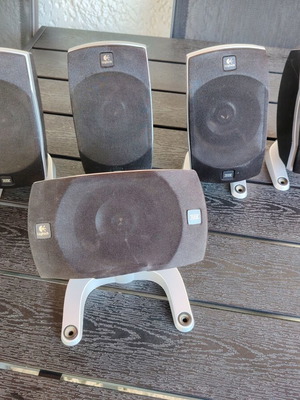 Logitech Z5500 Digital 5.1 speaker system used