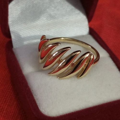 Silver 925 gold plated ring size 54.5 like new