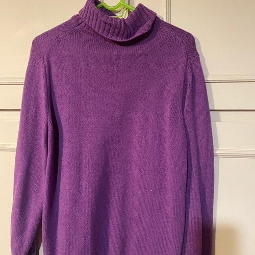 Purple women's turtleneck sweater Zara like new, size M-L