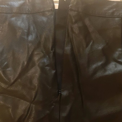 Indigo Collection M&S leatherette skirt like new, size small-medium, black