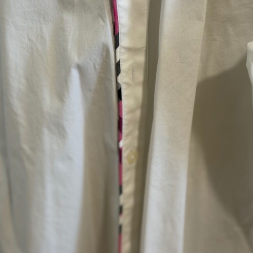 Burberry women's shirt white like new, sizes S-M