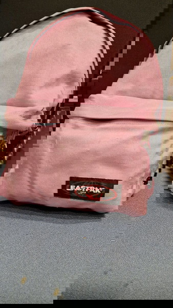 τσάντα πλάτης eastpak