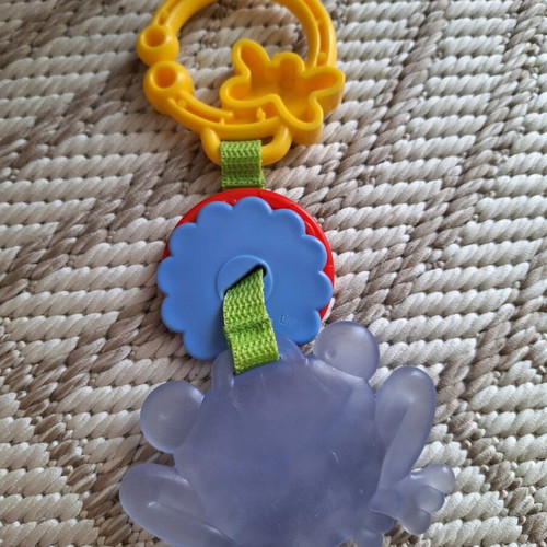 Teething lion for babies used