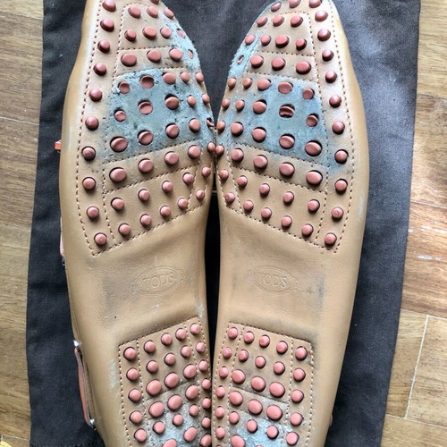 Tod’s Gommino leather moccasins used, beige with orange laces size 39