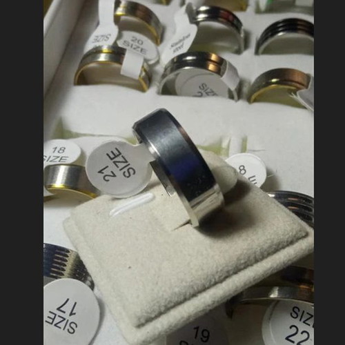 Unisex ring durable steel size 21 new