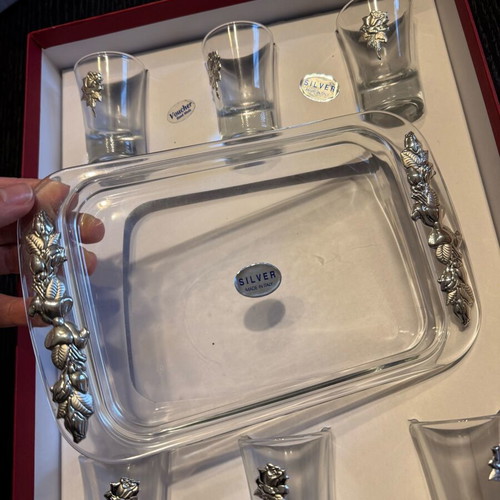 Set of silver shot glasses and tray new