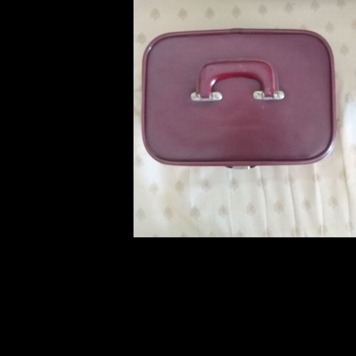Toiletry bag from the 70s used, hard case with velvet interior