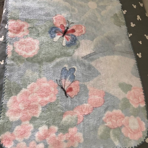Baby blanket type Spain like new