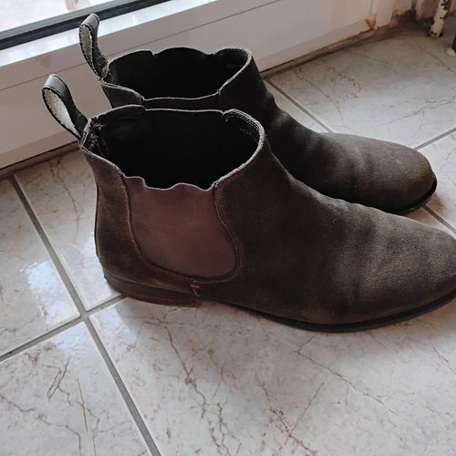 Suede boots used, size 45, genuine leather Greek made