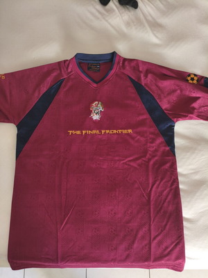Iron Maiden Final Frontier T-shirt XXL