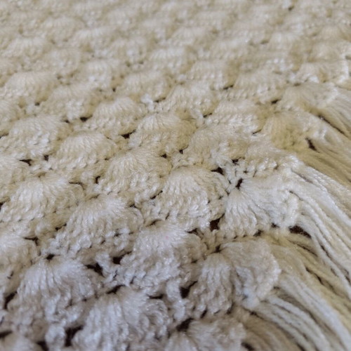 Handmade scarf like new, white color 110x220