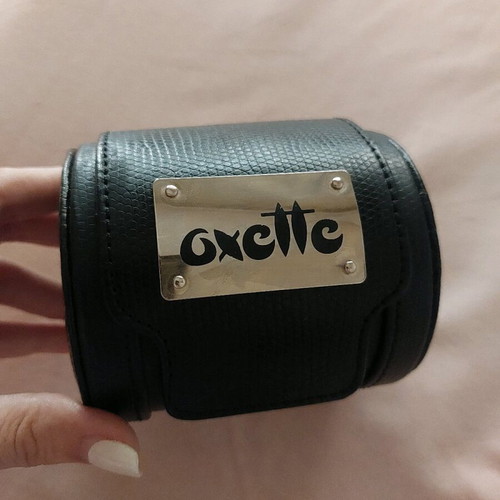 Oxette watch case (barrel) like new, leather