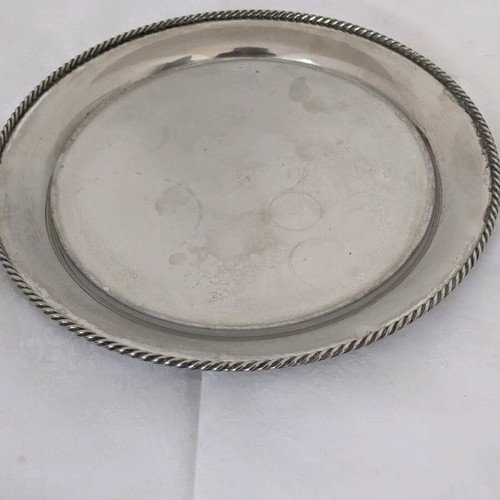 Silver plate round serving tray like new with cord design 34cm