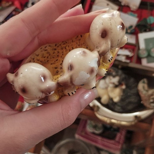 Small porcelain decorative with three puppies used