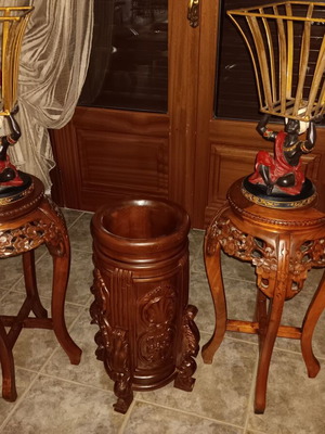 Tables and Murano planter with wooden carved plant stand new