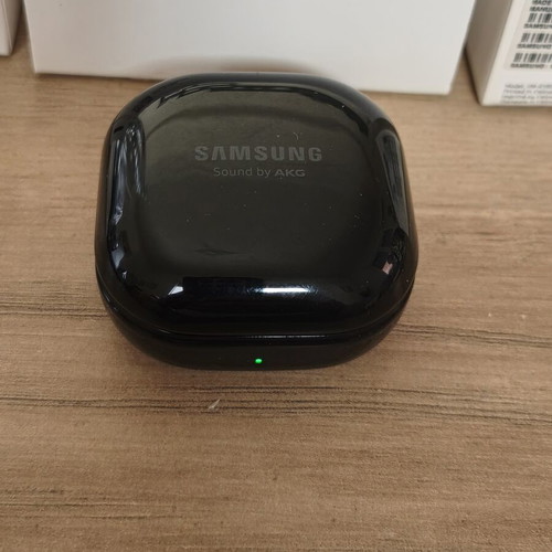 Samsung Galaxy Buds Live mystic black like new