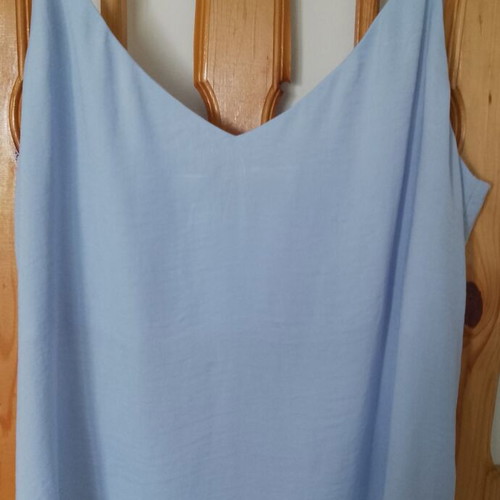 Glassons light blue summer top like new, size XXL 44 16