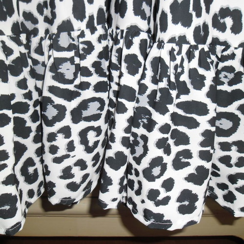 Μάξι φόρεμα καινούργιο animal print άσπρο μαύρο με γιακά μάο μέγεθος L