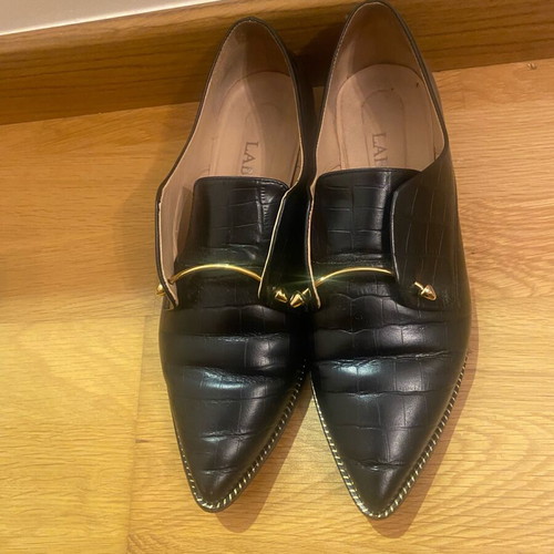 Labrini black moccasins with gold buckle like new, size 38