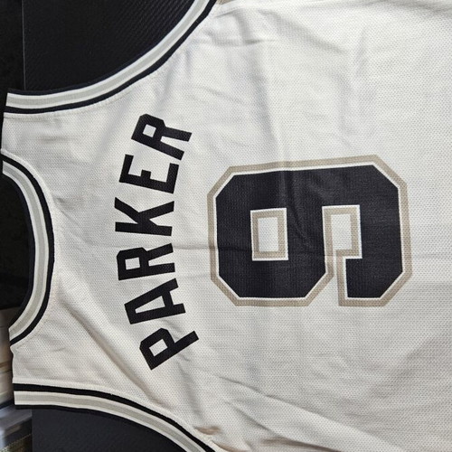 San Antonio Spurs Tony Parker 2006 Champion jersey XL