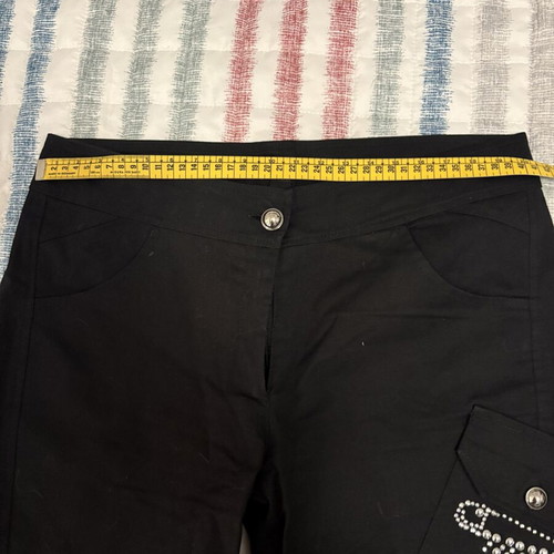 Black Capri Pants women's large with strass detail and decorative buttons like new