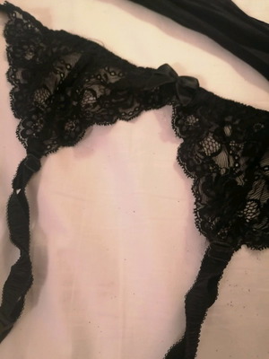 Scandal garters used, French origin