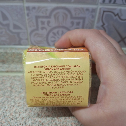 Body peeling soap and sponge new with melon and apricot extract