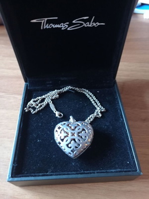 Thomas Sabo silver heart pendant with chain 925