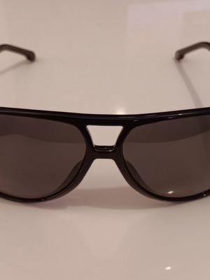 Carrera 1045/S sunglasses like new, black and red, UV400 filter
