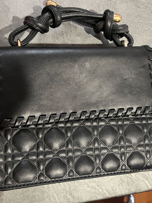 Handbag crossbody new, black with embossed faux leather