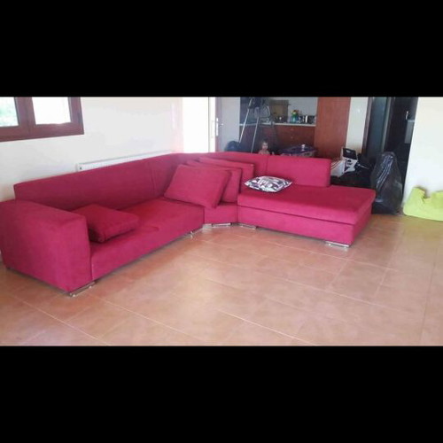 Large corner sofa with pouf like new