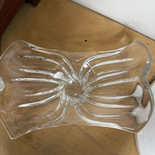 Crystal platter like new with modern wavy design