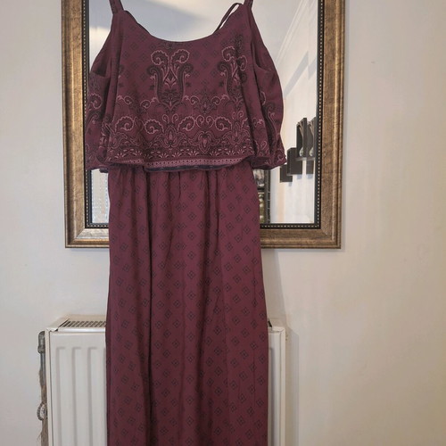 Dress burgundy Attrattivo like new, size M